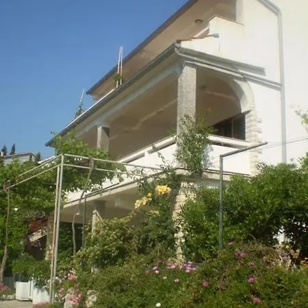 In Palit With Balcony, Wi-fi Palit